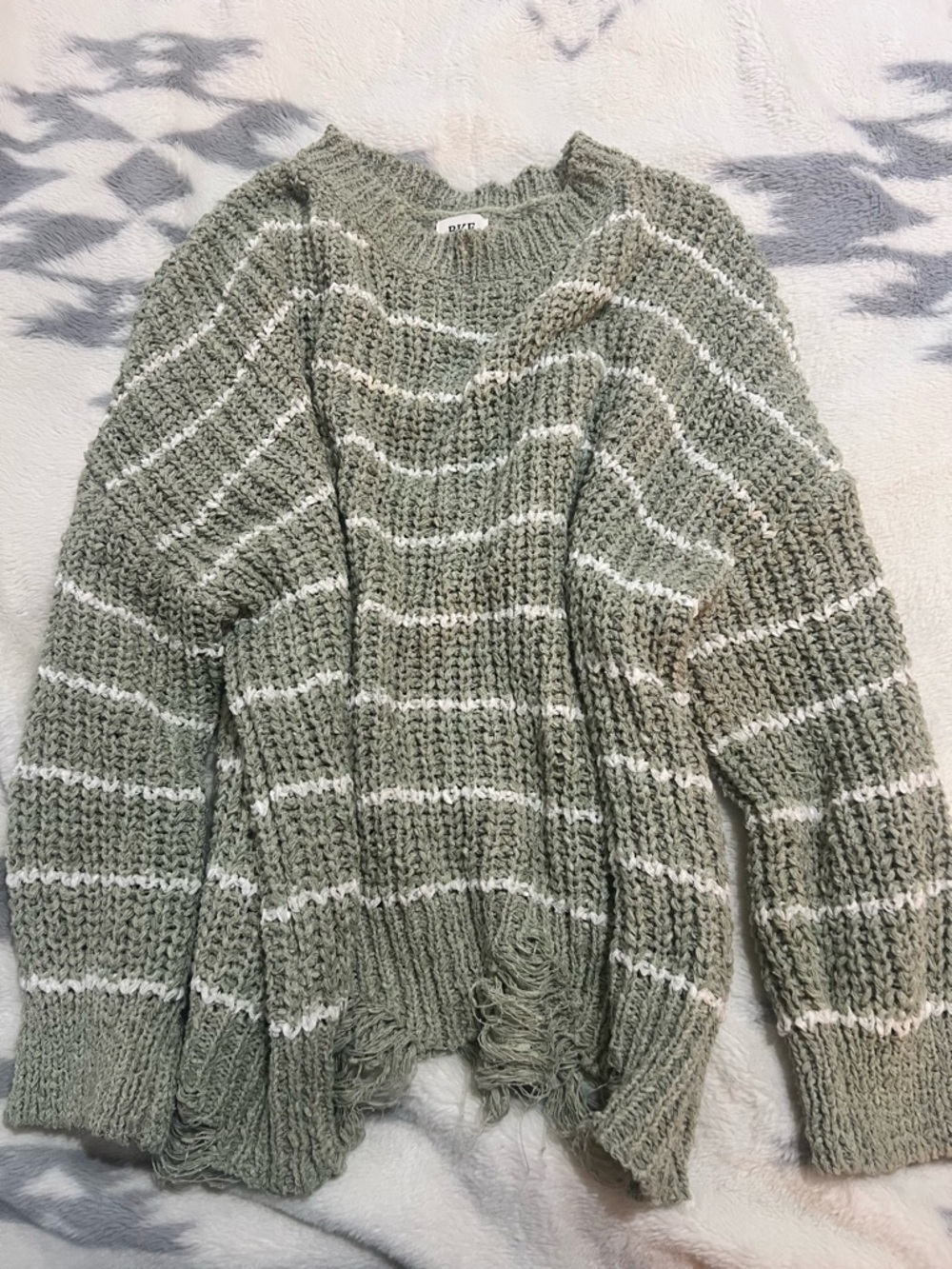 BKE distressed sweater